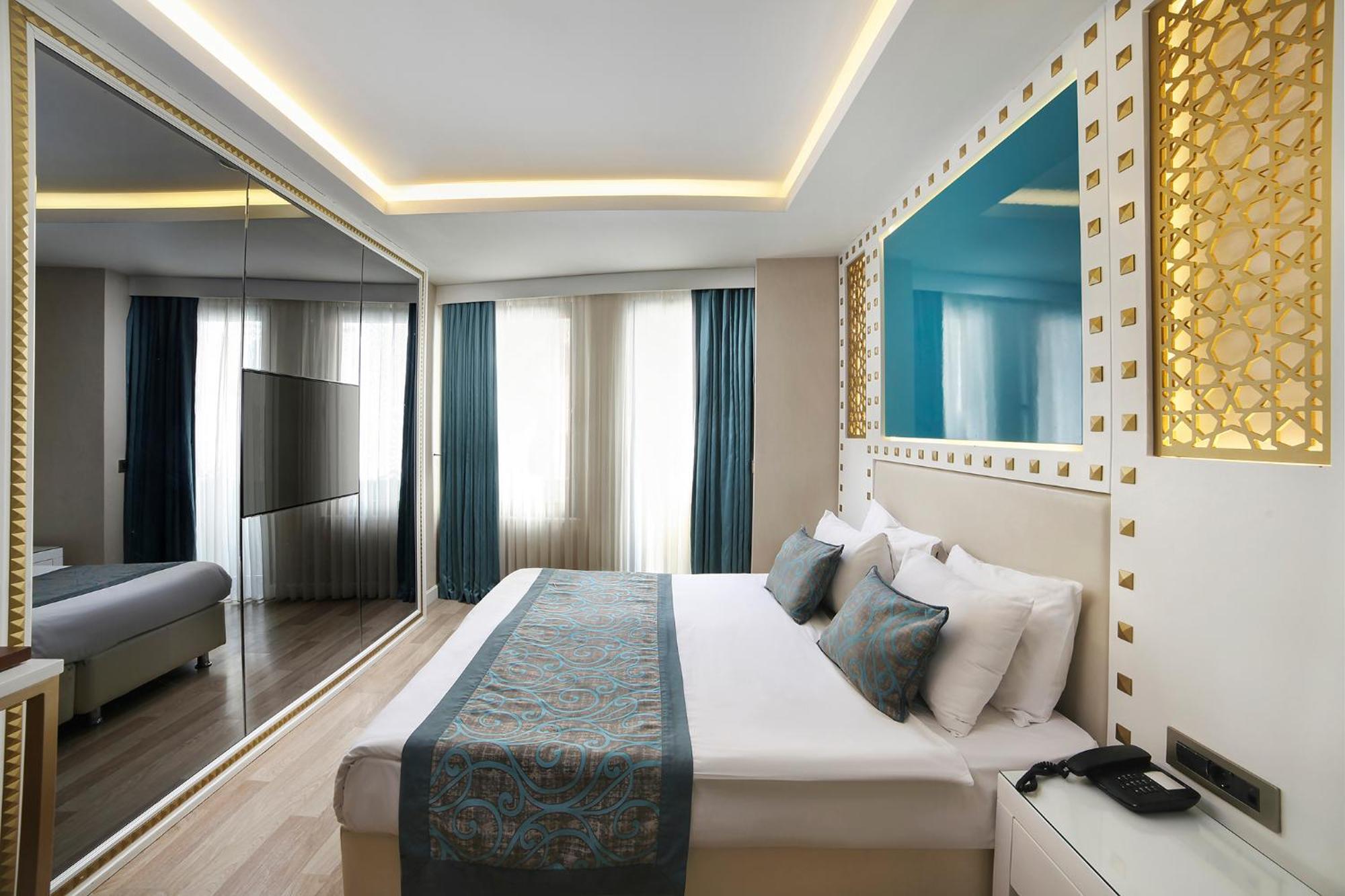 Great Fortune Hotel & Spa Istanbul Exterior photo A bedroom at the hotel